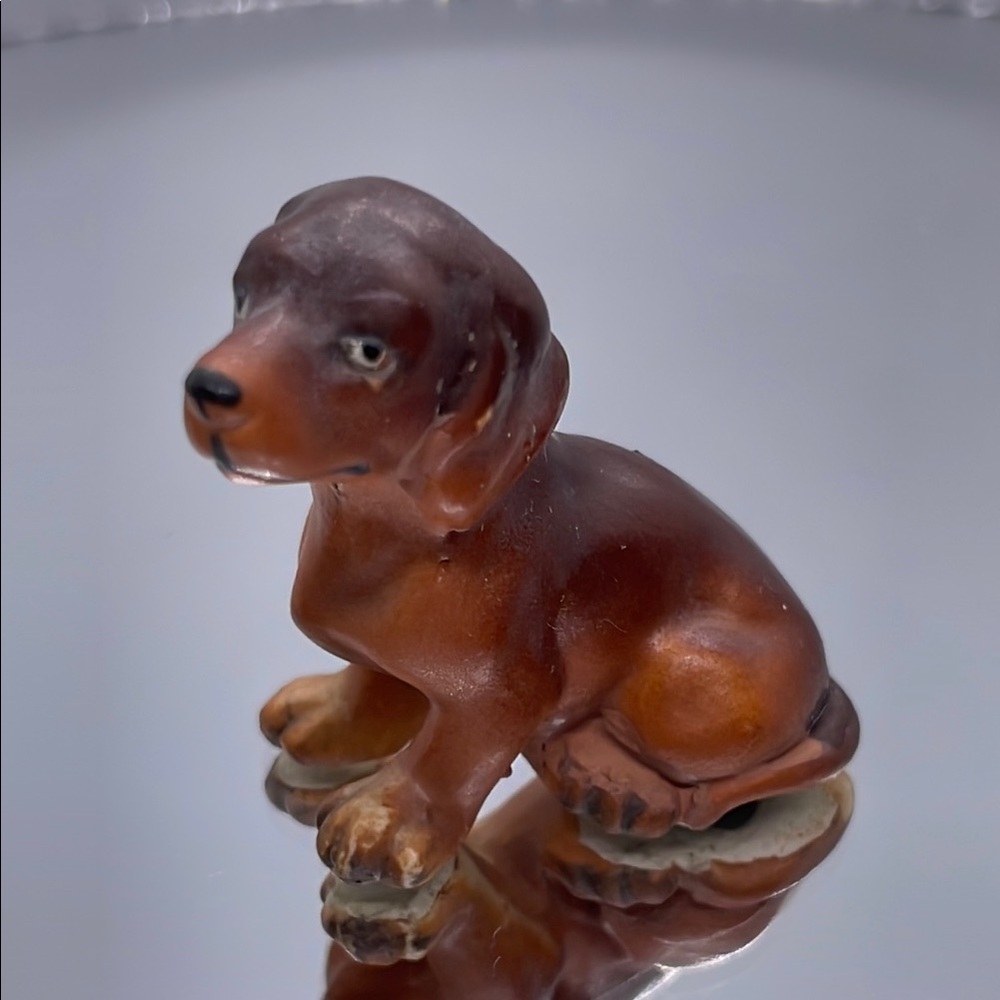 Dachshund vintage small figurine